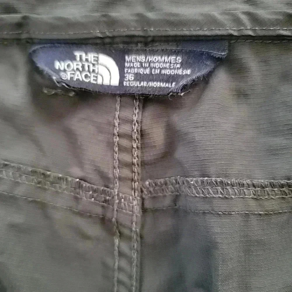 The North Face Men's Flashdry Adventure Short Charcoal Sz 36 Hiking Outdoors